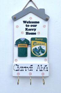 Double Jersey or Crest Welcome County Key Holder