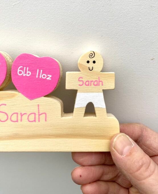 Pine Baby Letter Stand